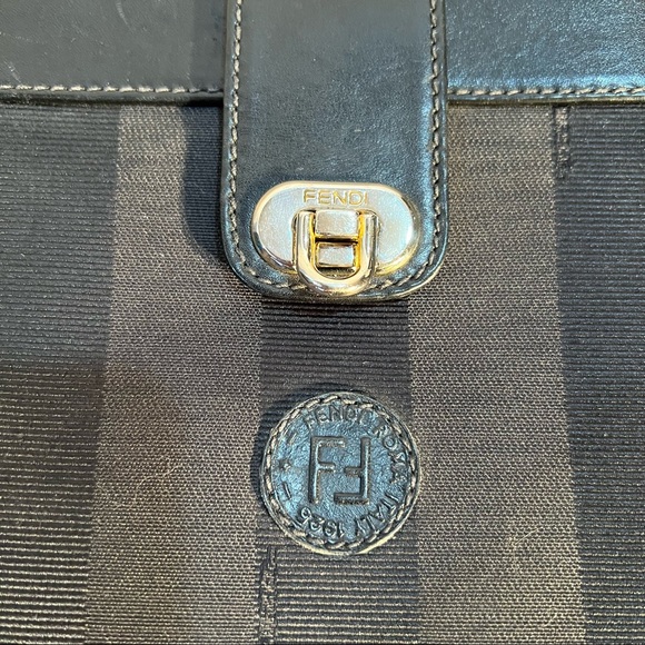 Vintage Fendi Clutch - Picture 3 of 5